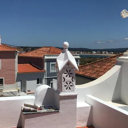 Casa Branca House Casa de Férias Salir de Porto